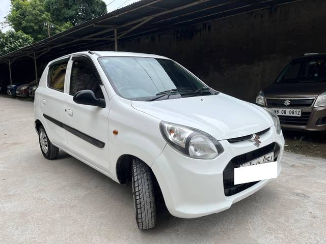 https://images10.gaadi.com/usedcar_image/4641082/original/processed_c54eb374-803a-4743-bf8b-4cb6a3da4f7b.jpg?imwidth=6400
