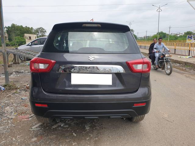 https://images10.gaadi.com/usedcar_image/4641087/original/processed_947568f143e13628a949b56ab0f4b5b8.jpg?imwidth=6401
