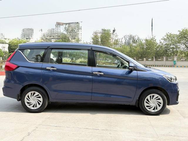 https://images10.gaadi.com/usedcar_image/4641097/original/80f445cee9d5f7d681ebc02adaf033dd.jpg?imwidth=6401