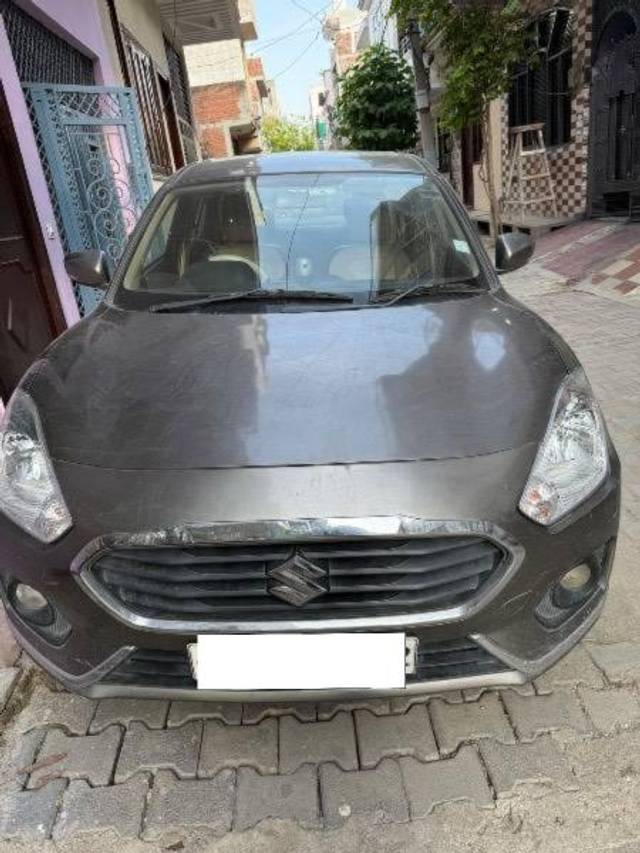 https://images10.gaadi.com/usedcar_image/4641166/original/processed_ac935555-fd4e-4c9b-a23a-3543989a3288.jpeg?imwidth=6400