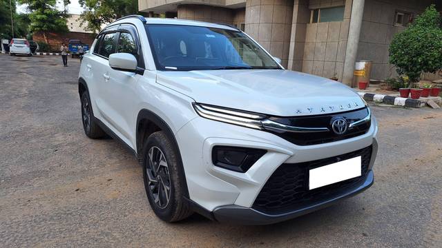 https://images10.gaadi.com/usedcar_image/4641322/original/processed_31c2393fc30019d66674525dd084afef.jpg?imwidth=6400