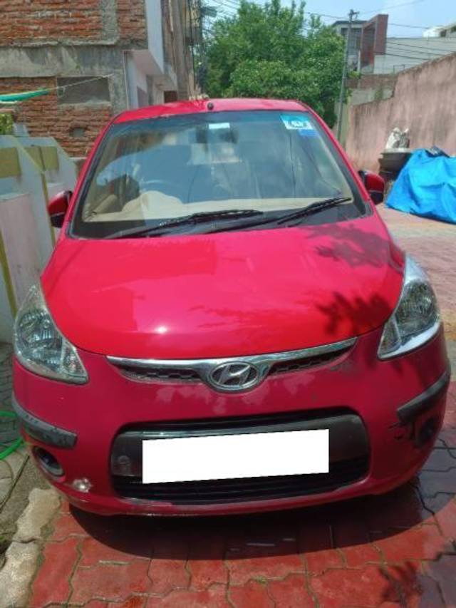 https://images10.gaadi.com/usedcar_image/4641337/original/processed_4e3a9941-6037-4324-a998-f24e089a9f35.jpg?imwidth=6400