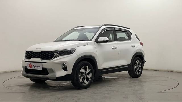 https://images10.gaadi.com/usedcar_image/4641442/original/cb7f1dda2808702add40e5af8d7bfd59.JPG?imwidth=6400