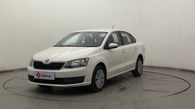 https://images10.gaadi.com/usedcar_image/4641454/original/55c32e35fda143f63147e580b2f82d62.JPG?imwidth=6400