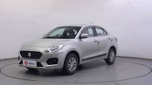 https://images10.gaadi.com/usedcar_image/4641479/original/dff3e7a2af5a95ea8f2ee97b01744f33.JPG?imwidth=6400
