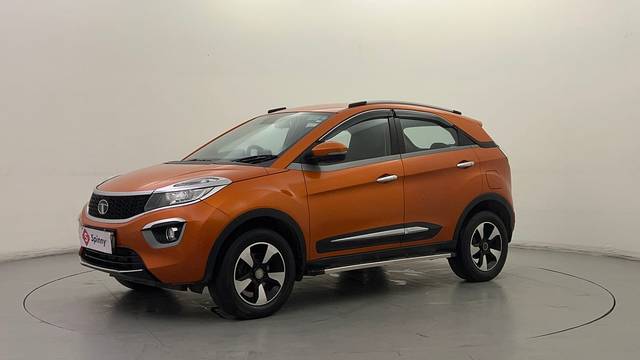 https://images10.gaadi.com/usedcar_image/4641490/original/2307cd4ffe2d53548faf18d314fdeded.JPG?imwidth=6400