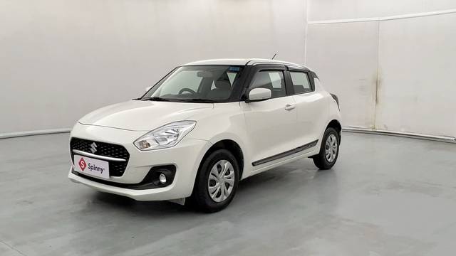 https://images10.gaadi.com/usedcar_image/4641522/original/a0b7a32de07636ca07db36f5f6a4d6f4.JPG?imwidth=6400
