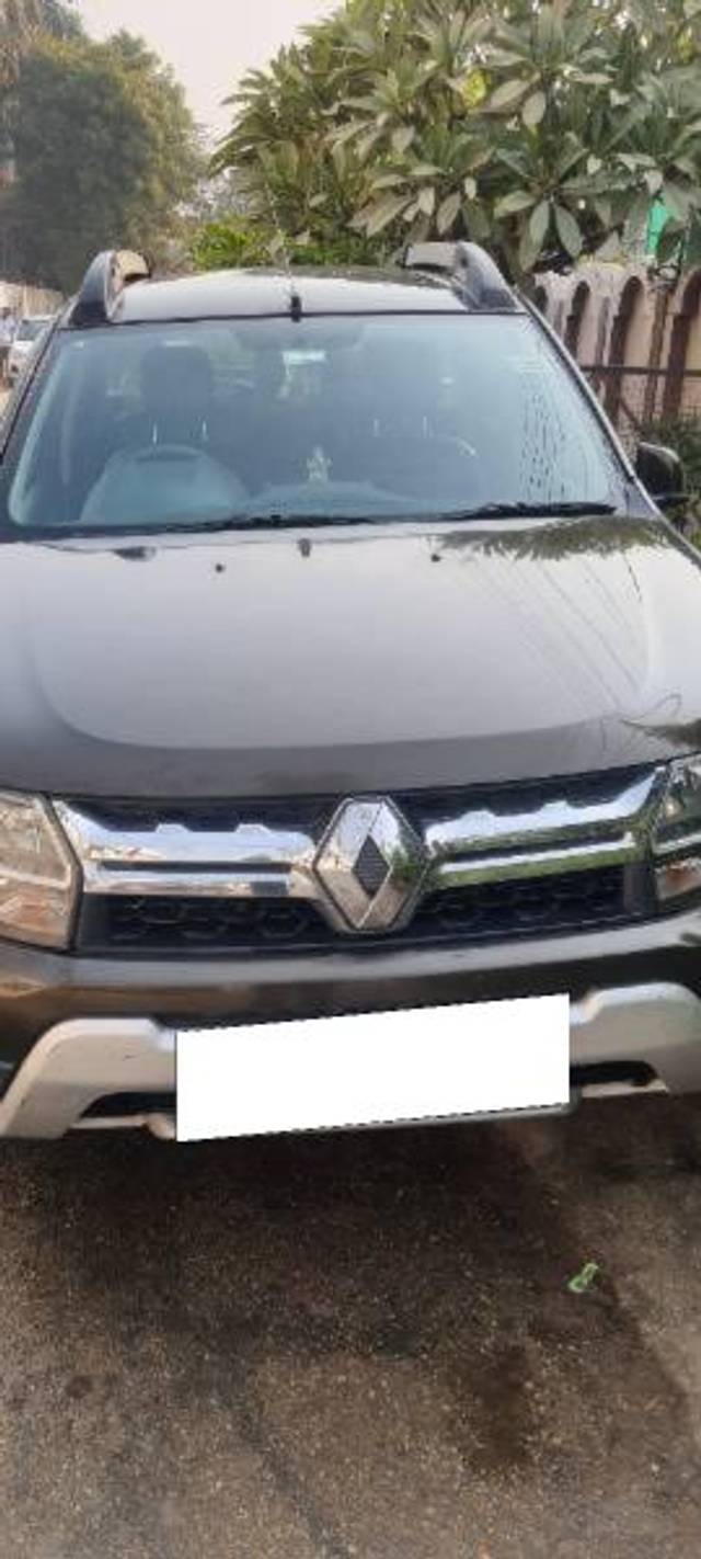 https://images10.gaadi.com/usedcar_image/4641572/original/processed_c7be67d2-fd99-49db-b9ae-e1b8c21a1491.jpg?imwidth=6401