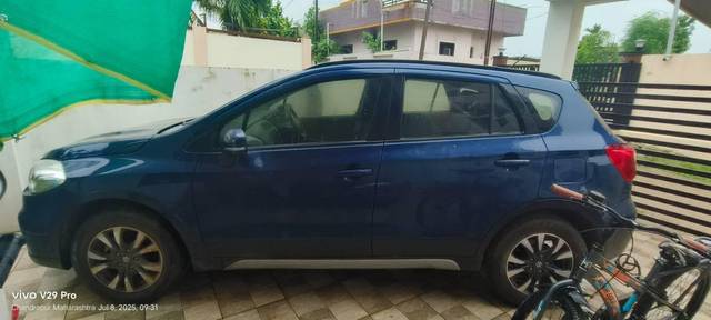 https://images10.gaadi.com/usedcar_image/4641587/original/processed_a46af191-617e-40db-a13c-b0e26a8c893e.jpg?imwidth=6401