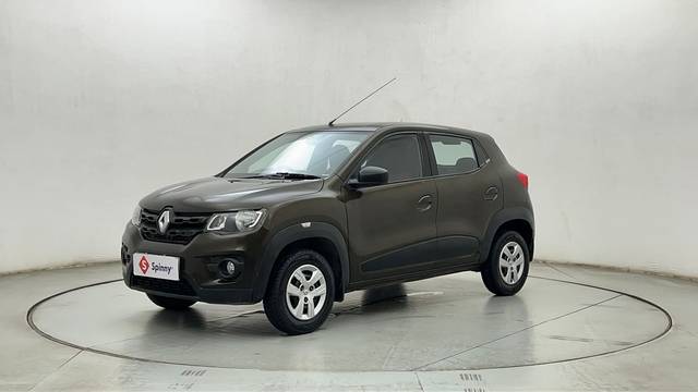 https://images10.gaadi.com/usedcar_image/4641595/original/b8bdb2c11c861e15fc6861fbb708e670.JPG?imwidth=6400