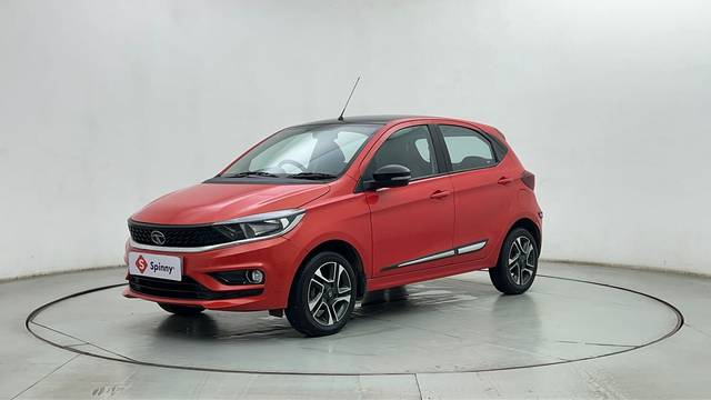 https://images10.gaadi.com/usedcar_image/4641601/original/c880fe158aaf4e734a21c46f943a220a.JPG?imwidth=6400