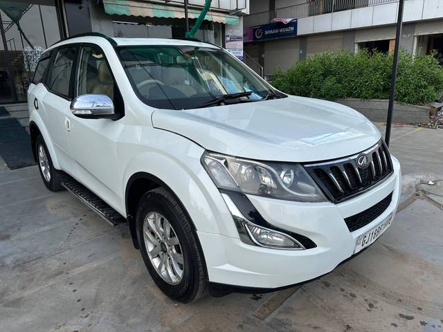 https://images10.gaadi.com/usedcar_image/4641694/original/processed_d5c6e6ec-20f6-4fee-9c48-a87f1d3bcc59.jpg?imwidth=6400