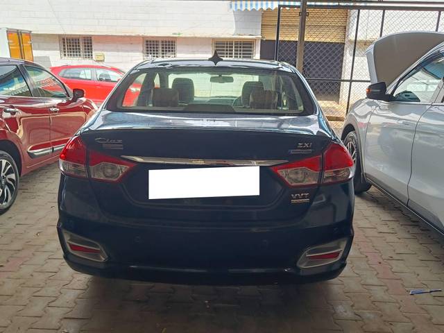 https://images10.gaadi.com/usedcar_image/4641696/original/processed_531f8cd705ab48c18b3edfea698feb92.jpg?imwidth=6401