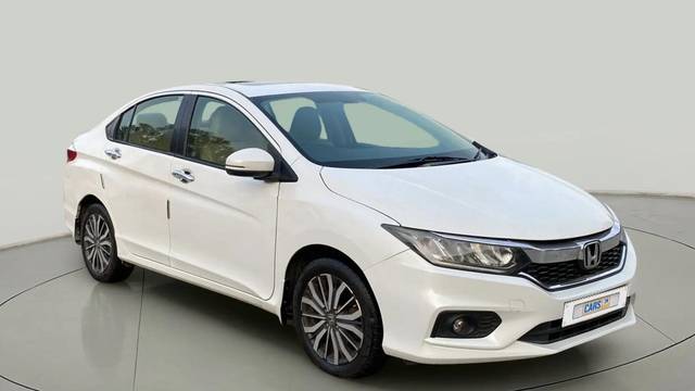 https://images10.gaadi.com/usedcar_image/4641713/original/e995ccabca36c398dfc0d9207991d125.jpg?imwidth=6400