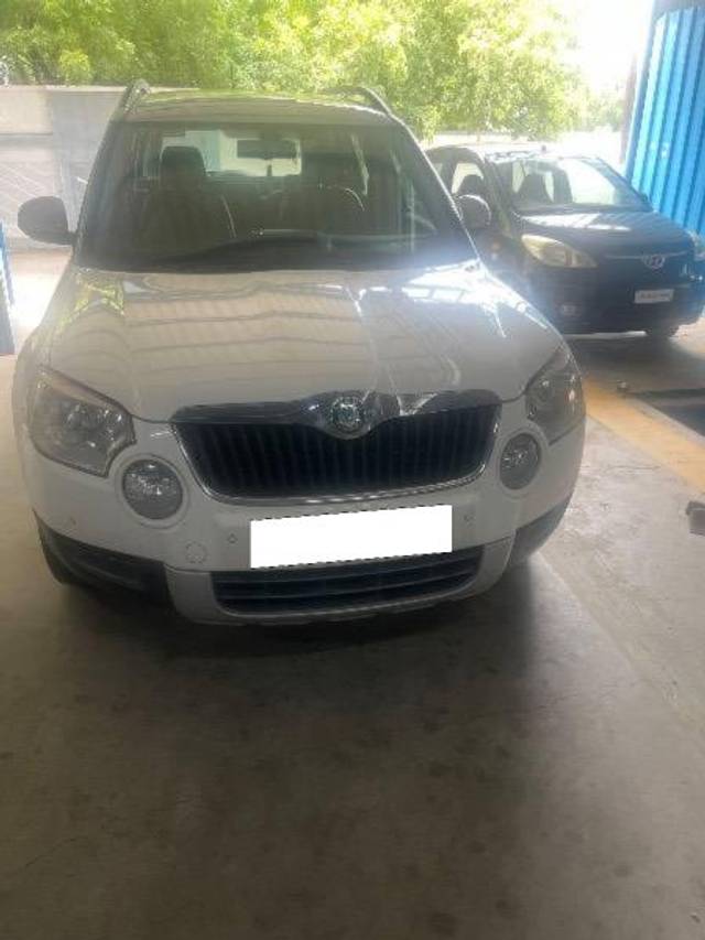 https://images10.gaadi.com/usedcar_image/4641726/original/processed_00604510-fa57-4e38-ae01-e8b4d6debce8.jpg?imwidth=6400
