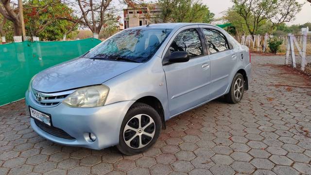 https://images10.gaadi.com/usedcar_image/4641737/original/processed_8d254d1d738438d13650a499208e3b20.jpg?imwidth=6400