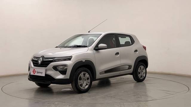 https://images10.gaadi.com/usedcar_image/4641764/original/13c5d9d596ba28379fbc4a8d69b542a5.JPG?imwidth=6400
