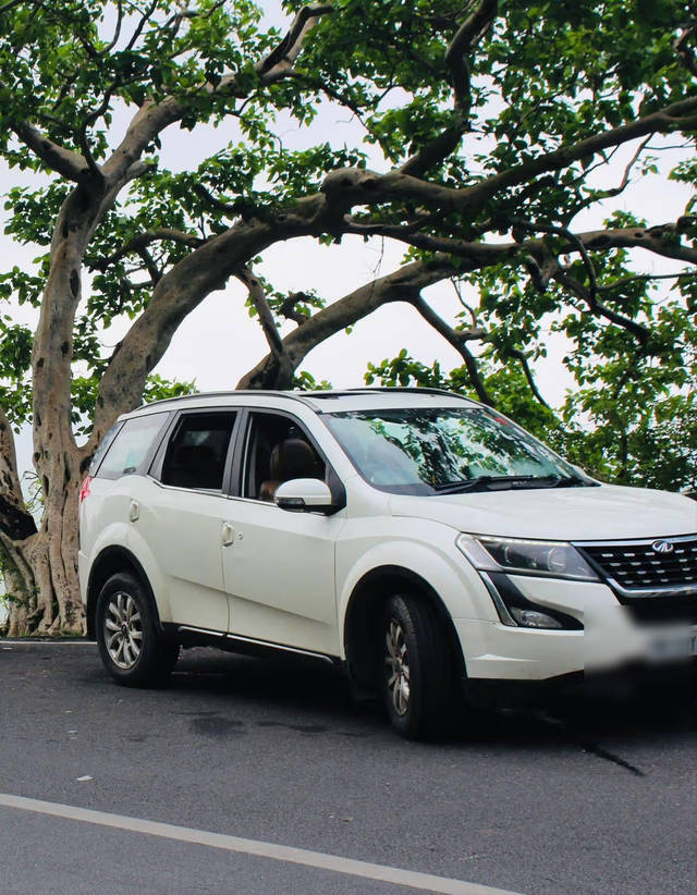https://images10.gaadi.com/usedcar_image/4641768/original/bdddf0f4-8baa-44db-91c6-1037cdb2b880.png?imwidth=6400