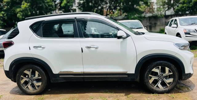 https://images10.gaadi.com/usedcar_image/4641808/original/processed_e6796c71-0195-4865-87c3-b746e7f1d30f.jpg?imwidth=6401