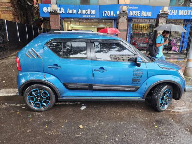 https://images10.gaadi.com/usedcar_image/4641815/original/processed_24f1bf7cec1aeb13dbd05f5aae21946b.jpg?imwidth=6401