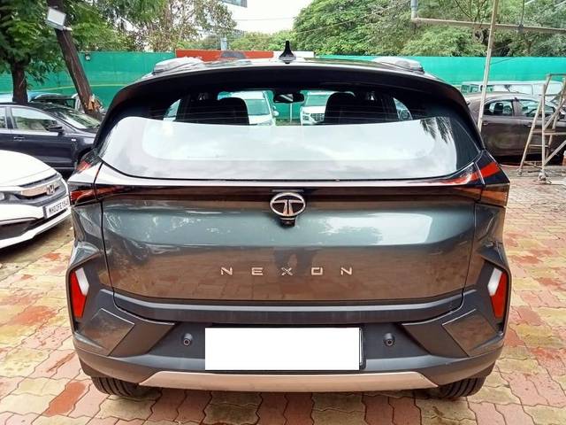https://images10.gaadi.com/usedcar_image/4641828/original/processed_ded305ec7b795f91ae80fa1c91e15183.jpeg?imwidth=6402