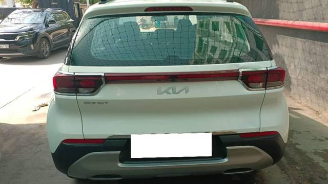 https://images10.gaadi.com/usedcar_image/4641836/original/processed_09d79d8c-e0b2-48d7-8513-68146d433f9e.jpg?imwidth=6400