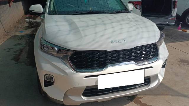 https://images10.gaadi.com/usedcar_image/4641836/original/processed_14edae6c-a3e0-433f-97c5-f87d123d403b.jpg?imwidth=6401