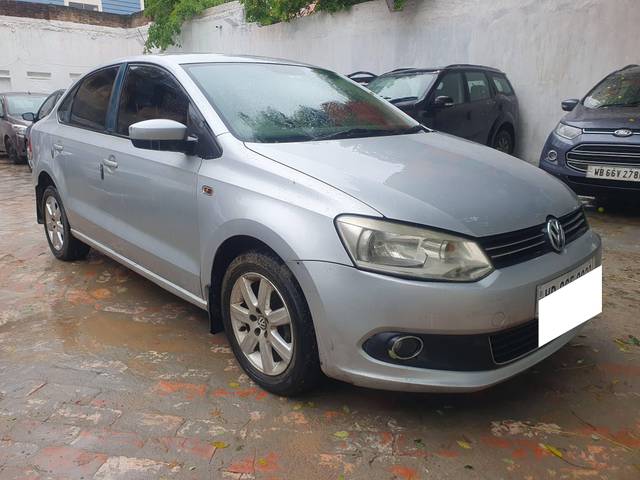 https://images10.gaadi.com/usedcar_image/4641846/original/processed_bf1477da87be2f0f1b12eb2fb991138c.jpg?imwidth=6400