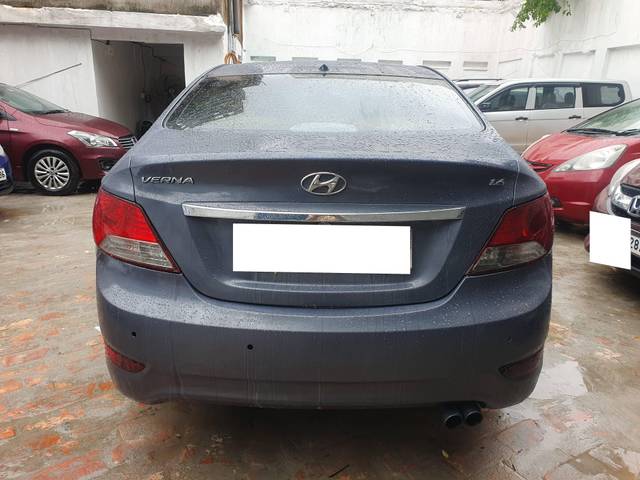 https://images10.gaadi.com/usedcar_image/4641848/original/processed_c50123b0845990cf7cdad813174a5205.jpg?imwidth=6401