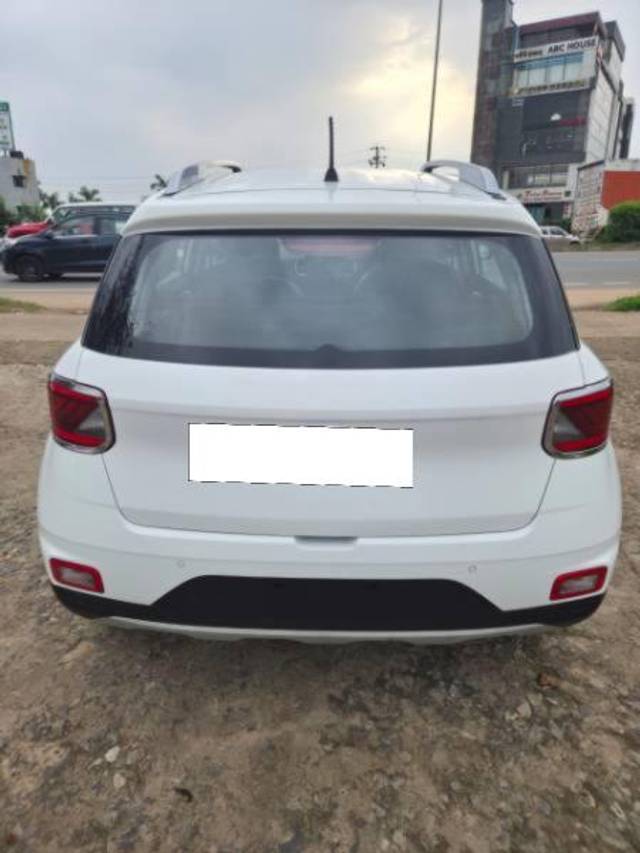 https://images10.gaadi.com/usedcar_image/4641859/original/processed_64fdf595-614d-475b-b4d9-8f0a6117a81b.jpg?imwidth=6401