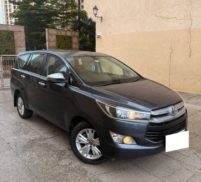 https://images10.gaadi.com/usedcar_image/4641867/original/processed_263cb722a9aaf945fe91e6234f22ed92.jpg?imwidth=6400