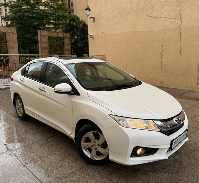 https://images10.gaadi.com/usedcar_image/4641873/original/processed_fa4411b6def549669cdd723c353f676d.jpg?imwidth=6400