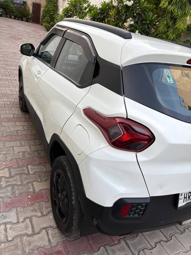 https://images10.gaadi.com/usedcar_image/4641875/original/processed_eeaa7a76e4e678d6e63d337970f46da2.jpg?imwidth=6401