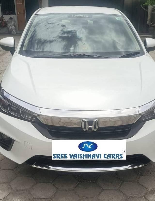 https://images10.gaadi.com/usedcar_image/4641888/original/processed_5da16ea47badc8d767793bc81d794066.jpeg?imwidth=6401