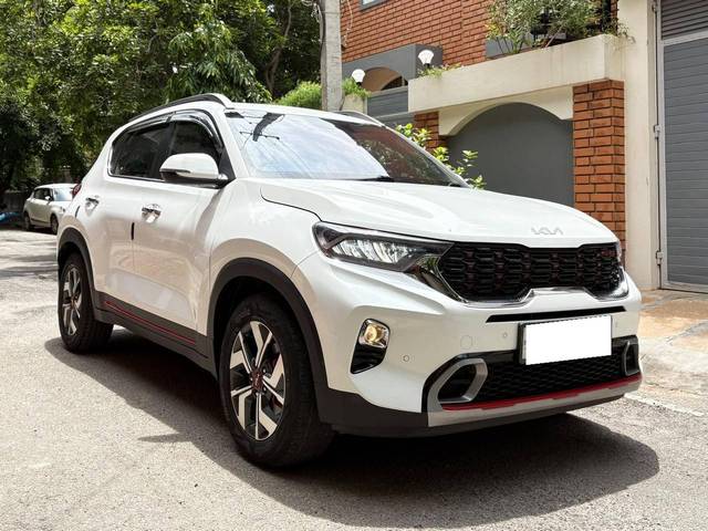 https://images10.gaadi.com/usedcar_image/4641952/original/processed_9d7b3b10770fec65fa2548be278c7ad6.jpg?imwidth=6400