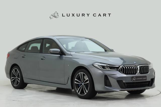 https://images10.gaadi.com/usedcar_image/4641964/original/processed_727f8fed42085123bf4ef4935346a283.jpg?imwidth=6400