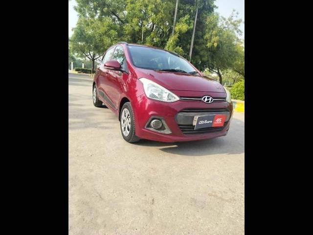 https://images10.gaadi.com/usedcar_image/4642025/original/processed_9c83aa65-38e3-4213-9973-d974b205e01f.jpg?imwidth=6400