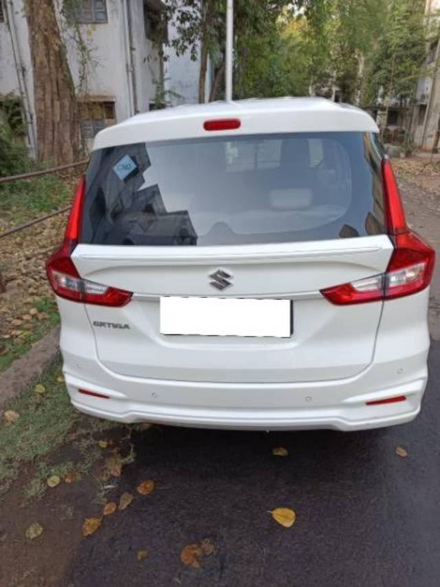 https://images10.gaadi.com/usedcar_image/4642037/original/processed_84790f7b-ce10-41a5-a16e-6907eaafd0db.jpg?imwidth=6400