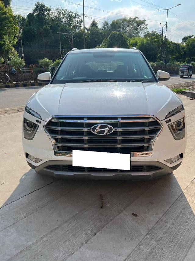 https://images10.gaadi.com/usedcar_image/4642106/original/processed_a687faf8f572895fb729f5c21b7be036.jpg?imwidth=6400
