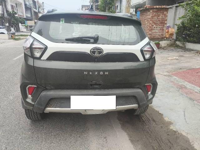 https://images10.gaadi.com/usedcar_image/4642246/original/processed_bc5638be-a931-4cb8-b20f-d3a4fcf7d6da.jpg?imwidth=6401