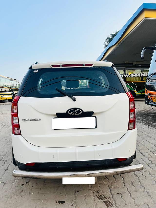 https://images10.gaadi.com/usedcar_image/4642250/original/processed_198493a7dba9ce9a6b10fc46ca9efd35.jpg?imwidth=6402