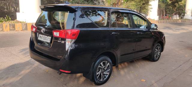 https://images10.gaadi.com/usedcar_image/4642261/original/processed_0f13f3f2376c71d31b818da9be81ed51.jpg?imwidth=6402