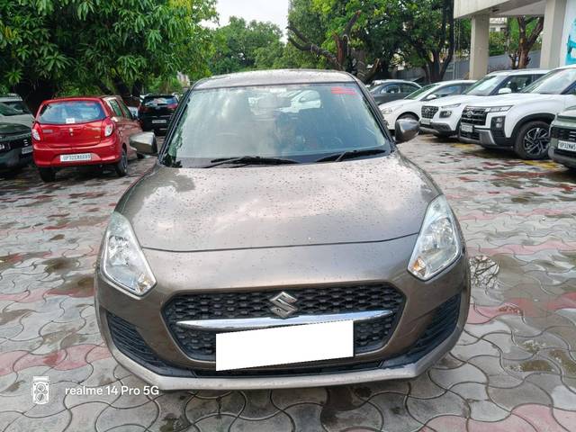 https://images10.gaadi.com/usedcar_image/4642298/original/processed_4c81416cb03cc5a170408409a6b6784b.jpg?imwidth=6400