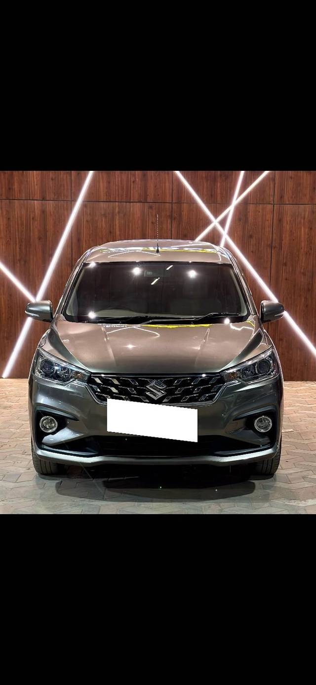 https://images10.gaadi.com/usedcar_image/4642326/original/processed_b0b9259e335914ffcf5c76cf3190780c.jpg?imwidth=6400