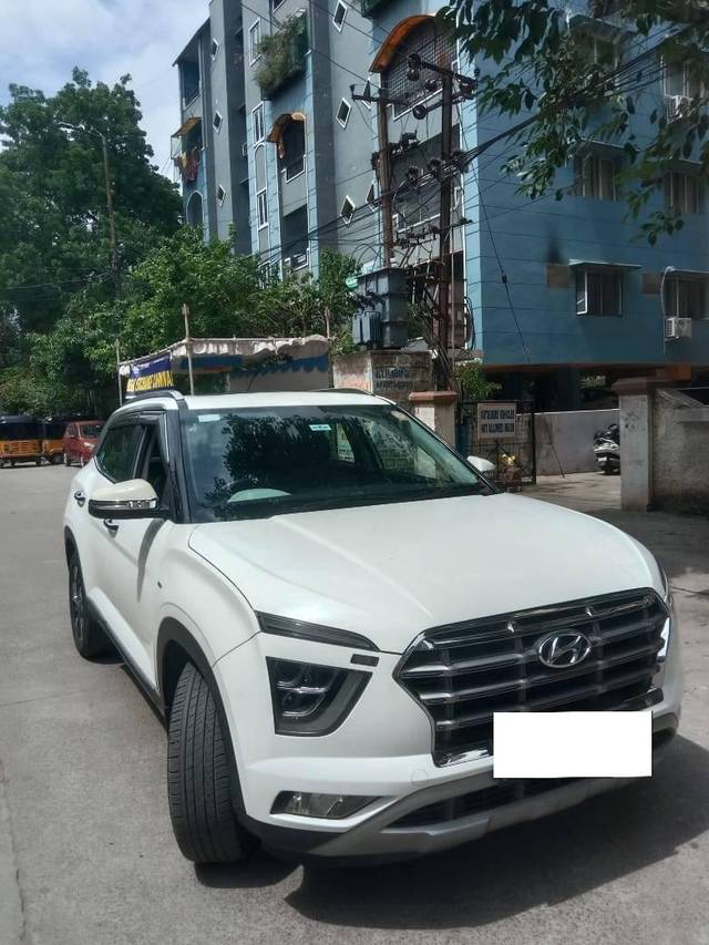 https://images10.gaadi.com/usedcar_image/4642388/original/processed_38cdf73b5a847e8237002448f9bea3d7.jpg?imwidth=6400
