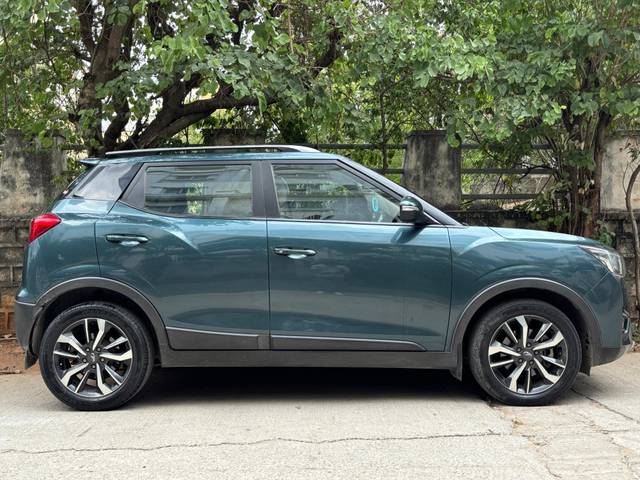 https://images10.gaadi.com/usedcar_image/4642417/original/f2956f8c8e30e604f84b83cd477937de.jpg?imwidth=6401