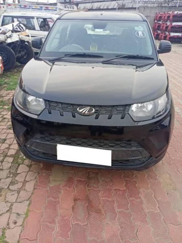 https://images10.gaadi.com/usedcar_image/4642434/original/processed_9c8af215-62d4-4112-9063-e86a3ab129e3.jpg?imwidth=6400