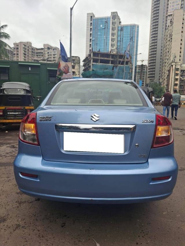 https://images10.gaadi.com/usedcar_image/4642462/original/processed_873b63d2-e222-492f-966e-7892a0755653.jpg?imwidth=6401