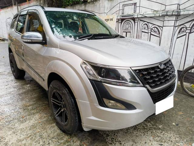 https://images10.gaadi.com/usedcar_image/4642464/original/processed_685616981906fbd6ced6e824bc371ca5.jpg?imwidth=6400