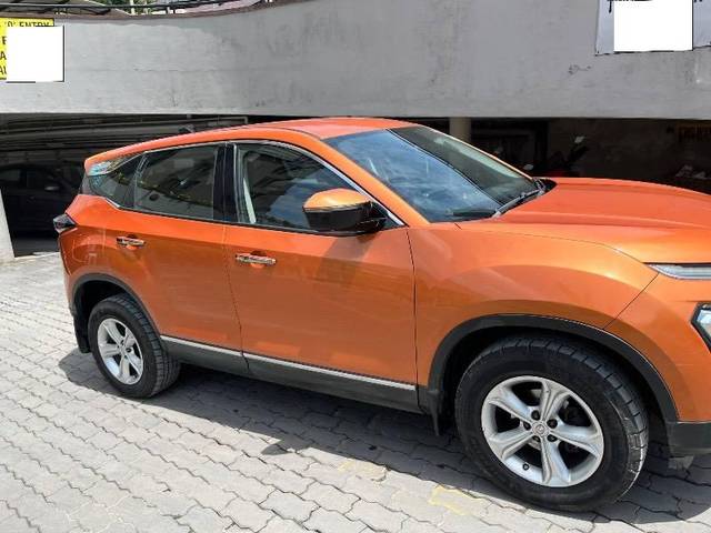 https://images10.gaadi.com/usedcar_image/4642551/original/processed_e989cae1-0fc1-4d82-bea0-009c883e663d.jpeg?imwidth=6401